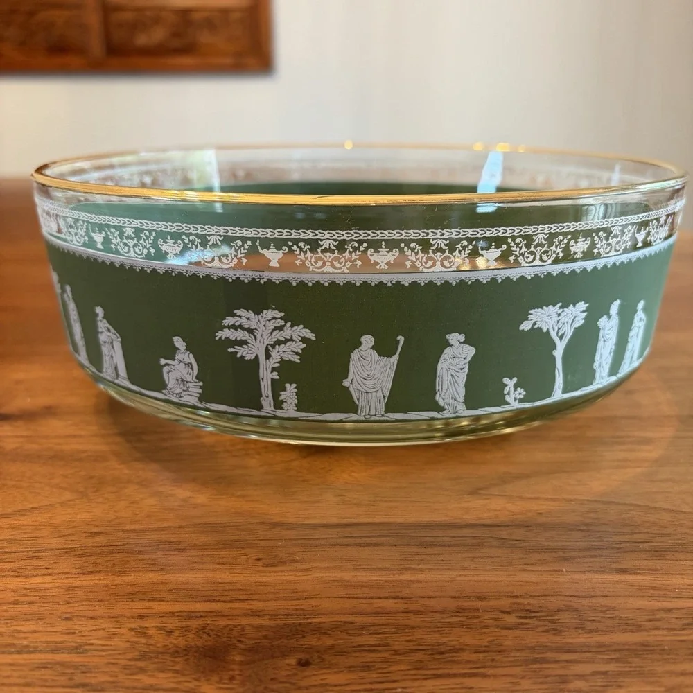 Green Serving Bowl 9